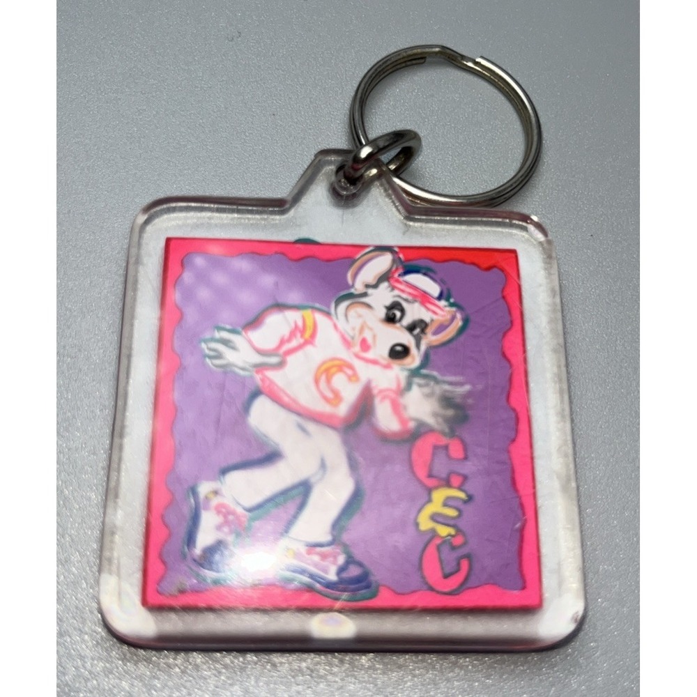 Vintage Chuck E Cheeses Keychain 90s Pizza‎ Dancing Mouse Logo Plastic Keyring